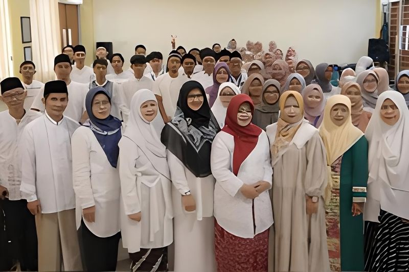 Mahasiswa Psikologi UIN Bandung wajib bersarung semarakkan Hari SantrI