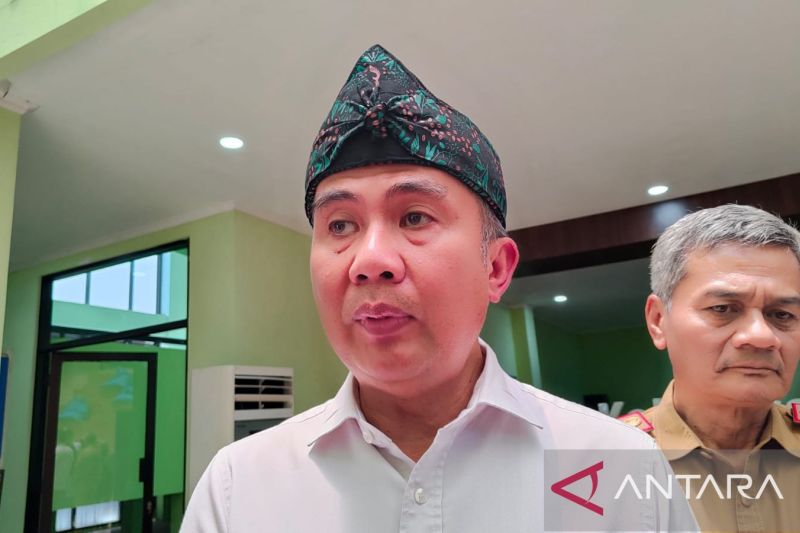 Pj Gubernur Jawa Barat evaluasi kedaruratan sampah Bandung Raya