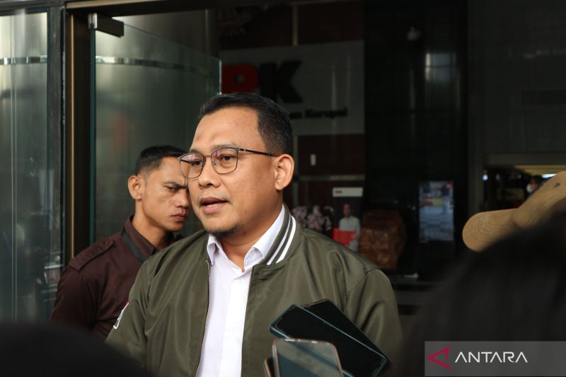 KPK setor dana Rp12,3 miliar rampasan dari terpidana mantan Wali Kota Bekasi dan kawan