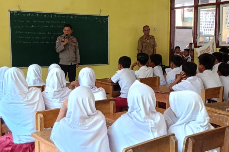 Antisipasi perundungan, Polres Garut edukasi pelajar