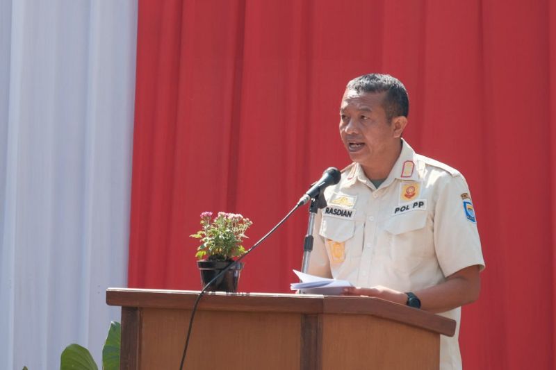 Satpol PP Kota Bandung tindak tegas pengamen meresahkan di Jalan Braga