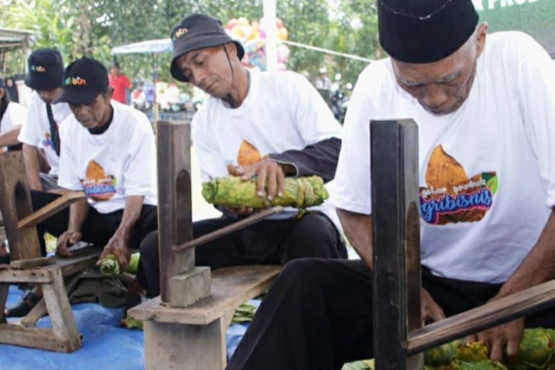 Ribuan petani manggis dan tembakau di Subang masuk program 