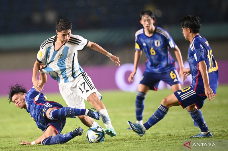 Argentina kerja keras kalahkan Jepang 3-1di stadion SJH Bandung
