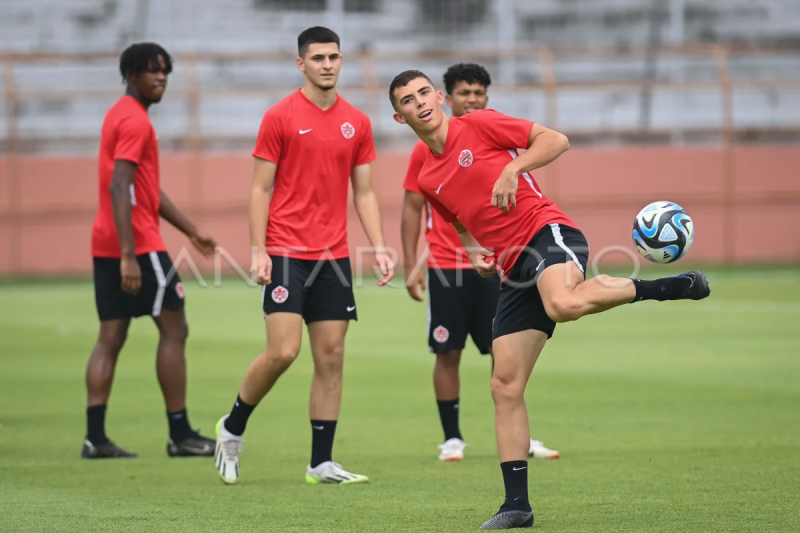 Latihan Timnas Kanada U-17 jelang lawan Mali