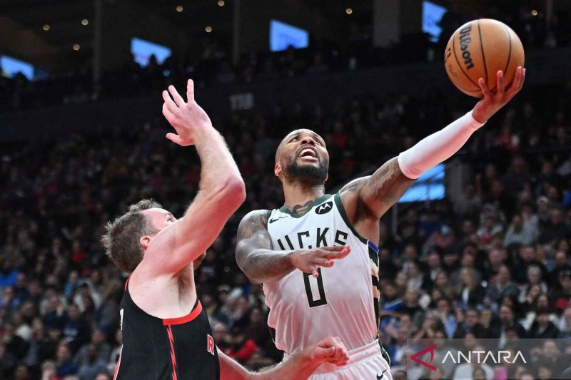 Tripoin "buzzer Beater" Lillard Bawa Bucks Menang Atas Kings - ANTARA News