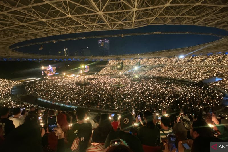 Sukses Konser Perdana di Jakarta, Coldplay: Penonton terbaik yang pernah ada