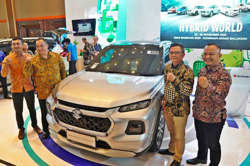 Bawa lini hybrid, Suzuki sapa warga Jabar di GIIAS Bandung 2023