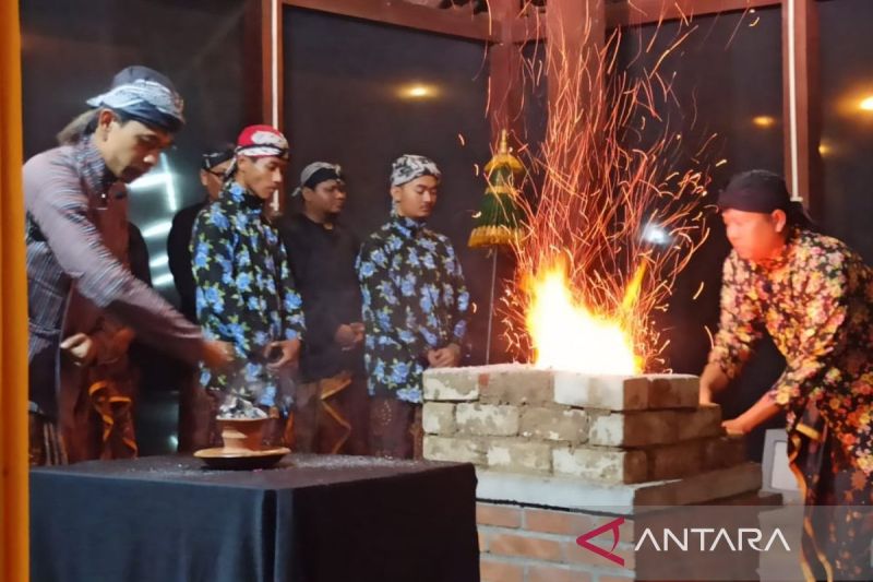 Museum Keris Nusantara terima hibah puluhan koleksi keris mendiang AR Soehoed