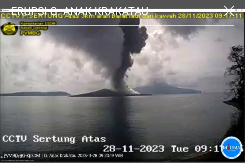 Gunung Anak Krakatau kembali erupsi lontarkan abu 1.500 meter