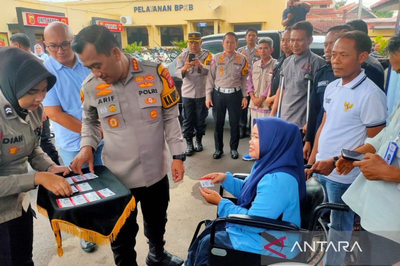 Polresta Cirebon gratiskan pembuatan SIM D untuk difabel