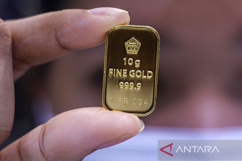 Emas Antam melonjak jadi Rp1,145 juta per gram