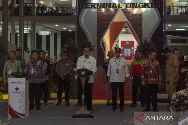 Presiden resmikan Terminal Tingkir Salatiga