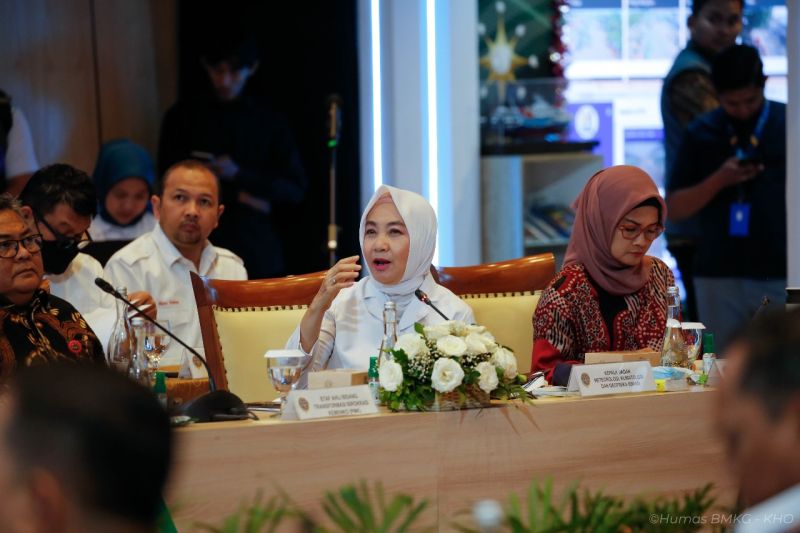 BMKG: Waspada potensi cuaca ekstrem saat Natal dan Tahun Baru