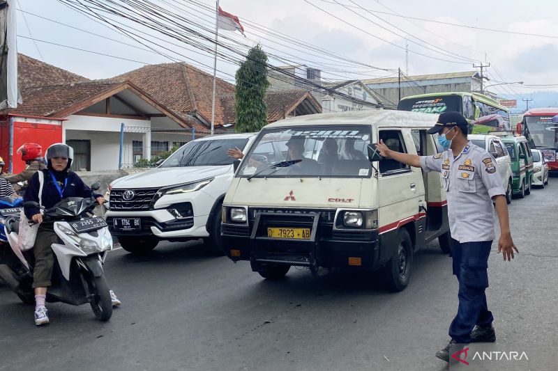 Dishub Bandung Barat petakan objek rawan macet selama libur Natal-Tahun Baru