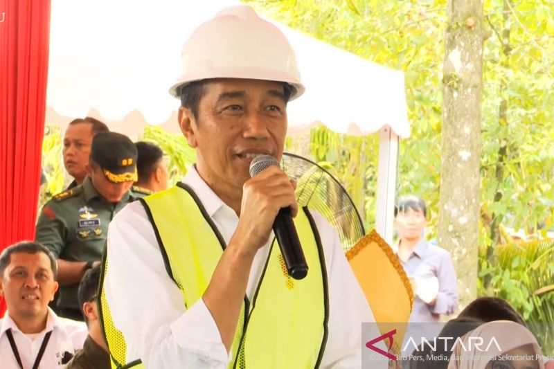 Presiden Joko Widodo singgung soal korupsi di peresmian BTS 4G dan Satelit Satria-1