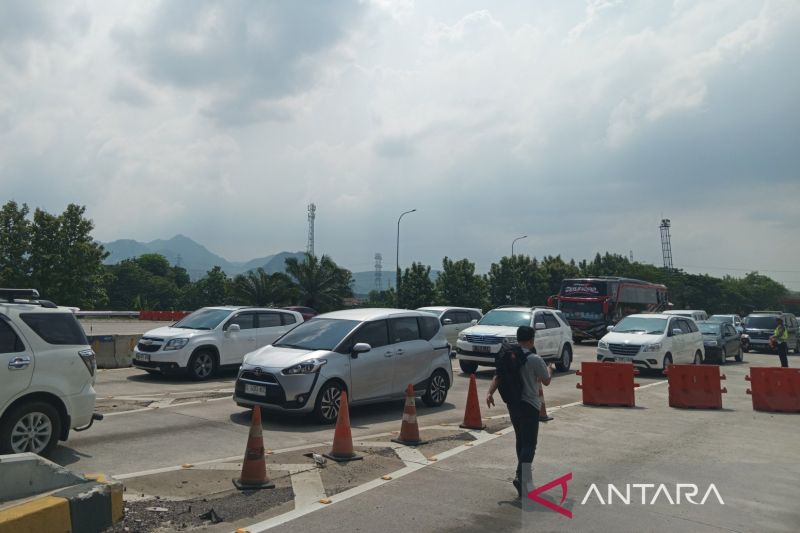 2.500 kendaraan per jam melintasi Tol Cipali