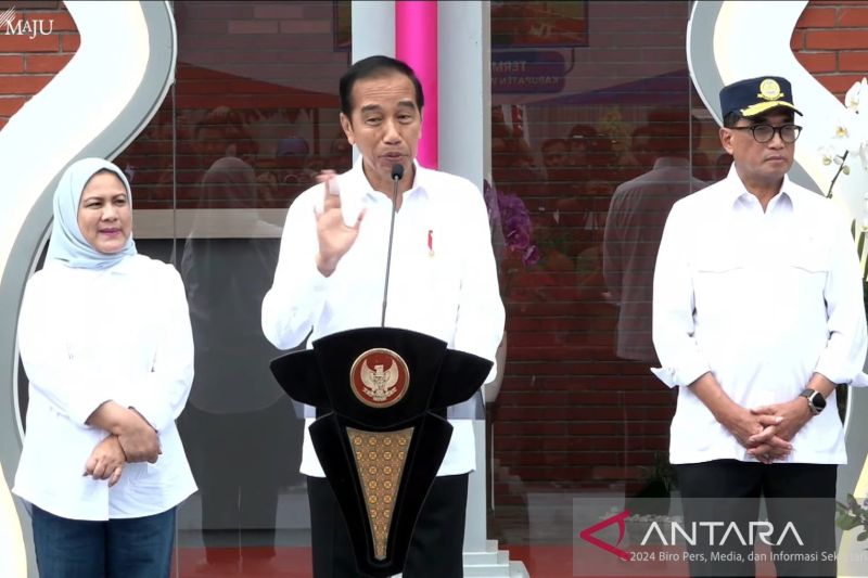 Presiden Jokowi minta agar semua terminal miliki standar yang sama