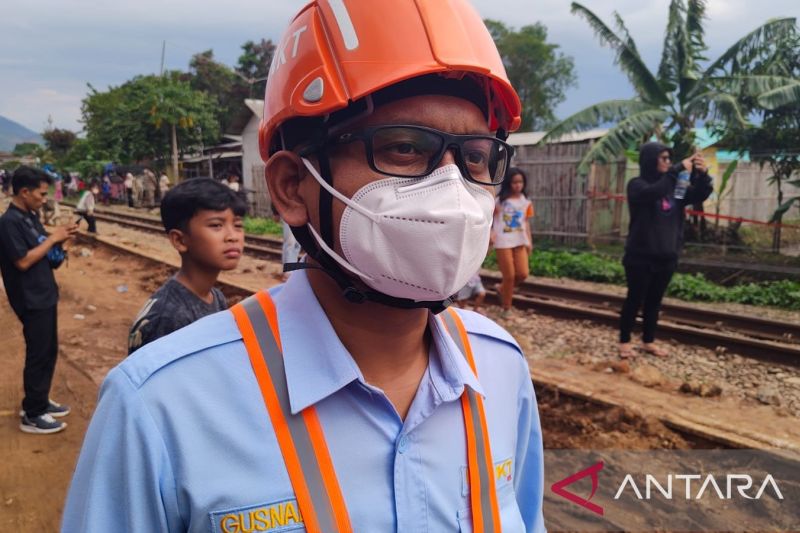 KNKT periksa data logger sampai saksi tabrakan KA di Cicalengka Bandung