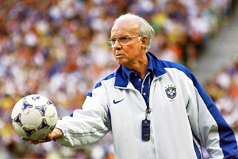 Legenda sepak bola Brazil Mario Zagallo meninggal dunia