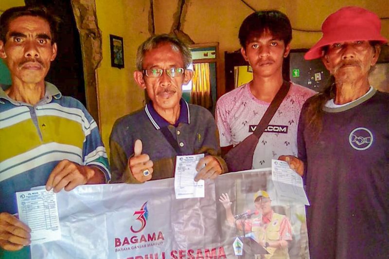 Relawan BAGAMA Jabar beri bantuan kepada korban gempa Sumedang