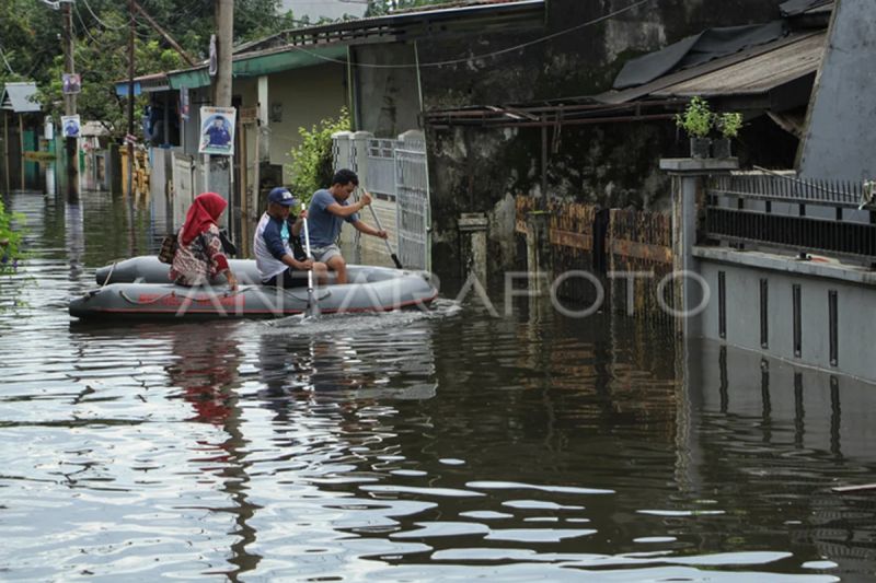 Banjir rendam rumah warga di Makassar
