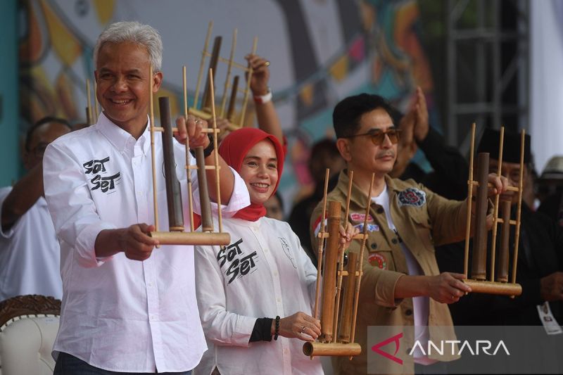 Maraton kampanye terbuka, Ganjar sebut energi Jabar dan Jatim tinggi