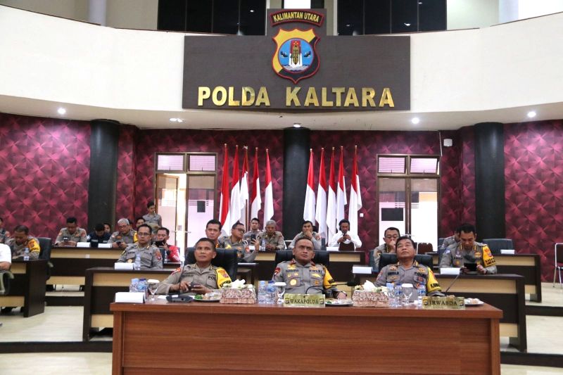 Polda Kaltara Ikuti Sosialisasi Beyond Trust Presisi 2024 Secara Daring ...