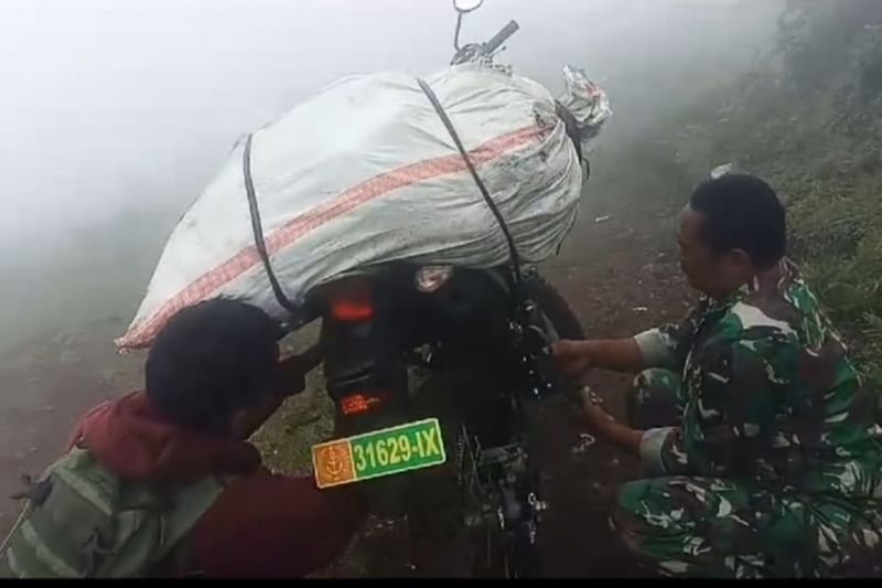 TNGR: Sampah hasil pendakian di Gunung Rinjani Lombok capai 31 ton