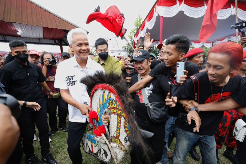 Delapan parpol penuhi ambang batas parlemen, PDIP suara terbanyak