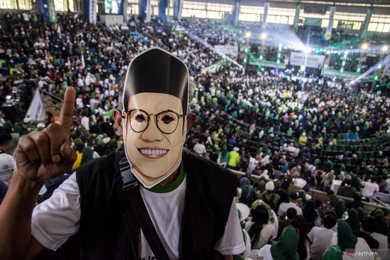 Ribuan pendukung AMIN di Bandung lantunkan salawat tanpo waton