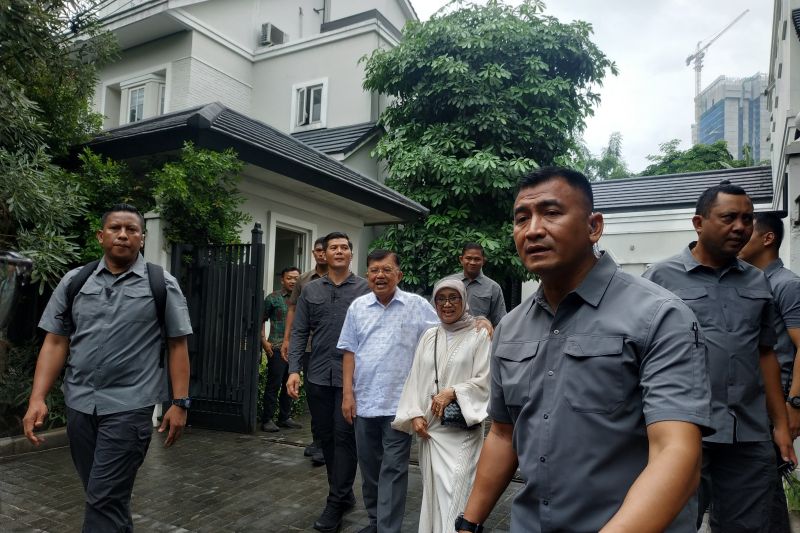 Jusuf Kalla minta Anies berdoa untuk memenangi Pilpres 2024