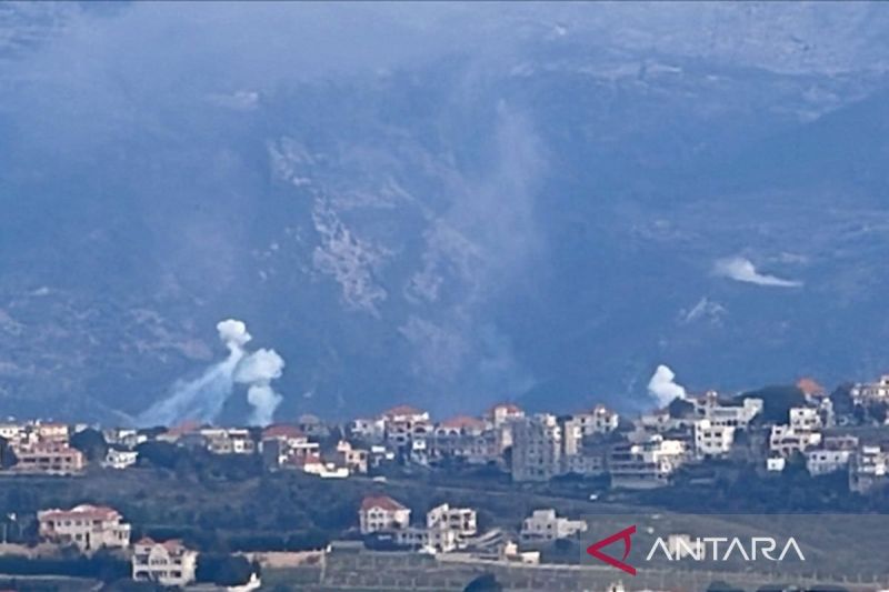 Kelompok Hizbullah Lebanon dan pasukan Israel baku tembak di perbatasan