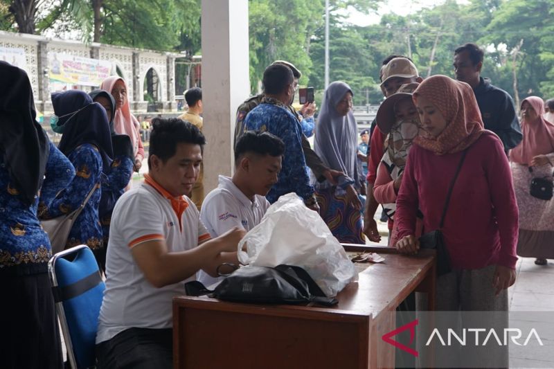 Bulog targetkan Maret 2024  harga beras di Sukabumi kembali normal