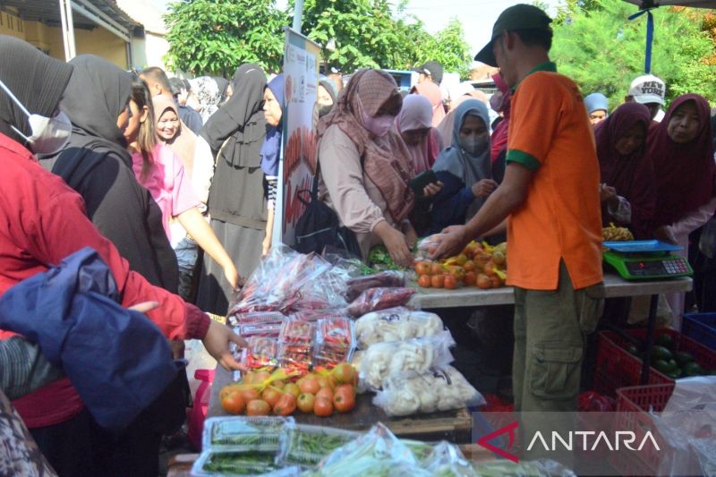 DKP Kabupaten Bogor gelar Gerakan Pangan Murah Keliling stabilkan harga