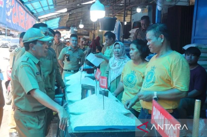 Pemkab Sukabumi stabilkan harga beras sebelum Ramadhan