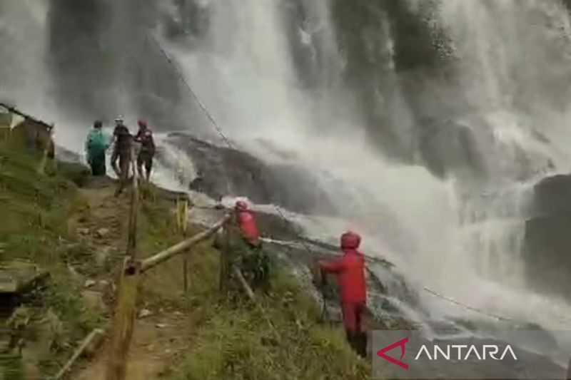 BPBD Cianjur tempatkan relawan di obyek wisata air