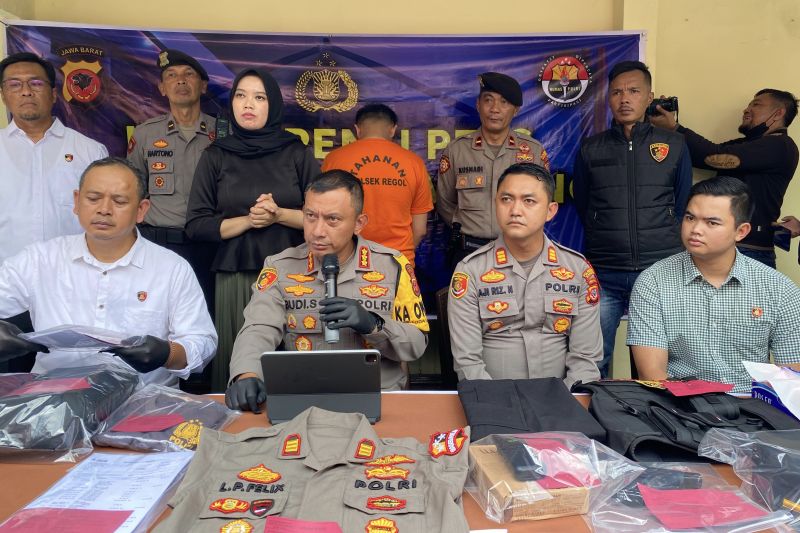 Polisi gadungan yang memeras Rp165 juta diciduk Polrestabes Bandung