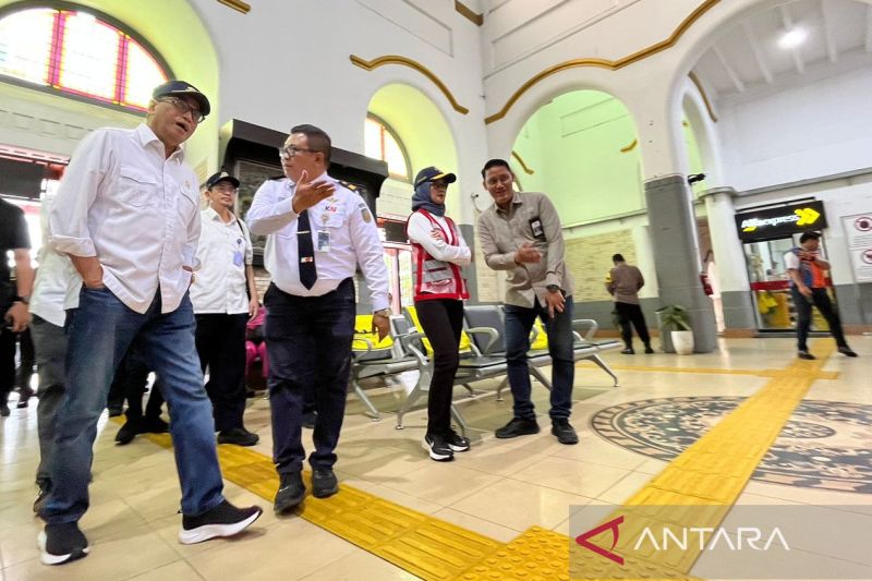 Menhub rancang revitalisasi stasiun kereta api bersejarah di Tanah Air