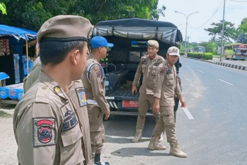Satpol PP Karawang menjaring 75 pasangan mesum dalam operasi jelang Ramadhan