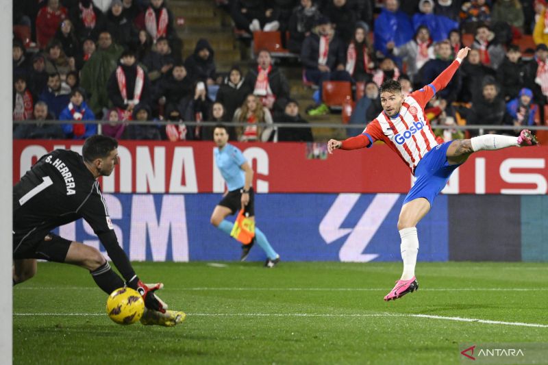 Drama 5 gol warnai kemenangan Girona atas Real Betis