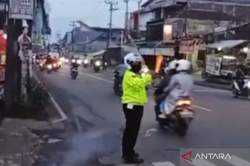 Polisi disiagakan urai kepadatan arus lalu lintas jelang Ramadhan di Garut