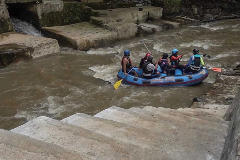 2 jasad santri tenggelam di Sungai Cikapundung Bandung ditemukan