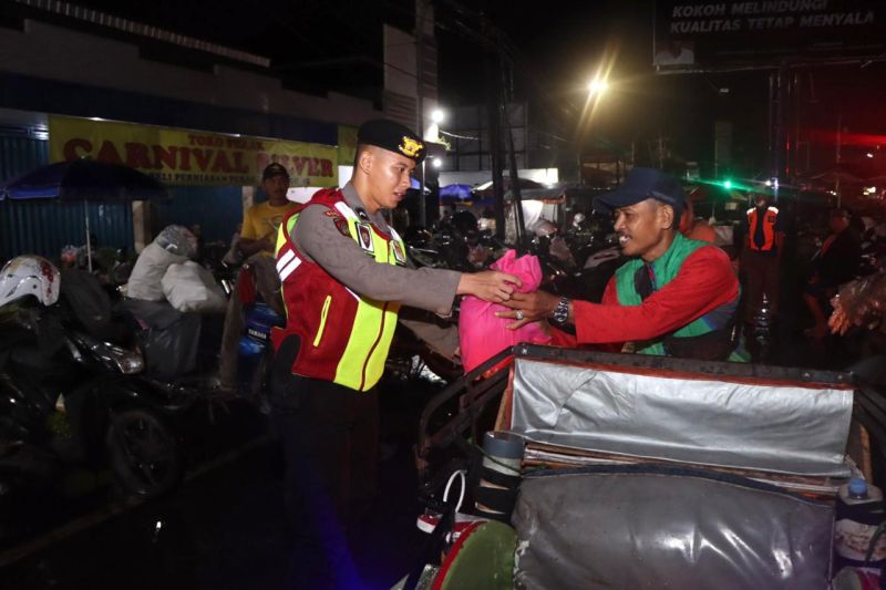 Polresta Cirebon gencarkan patroli sahur cegah kriminalitas