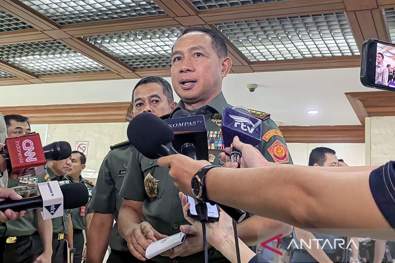Panglima TNI lakukan mutasi 52 perwira tinggi termasuk Kabais