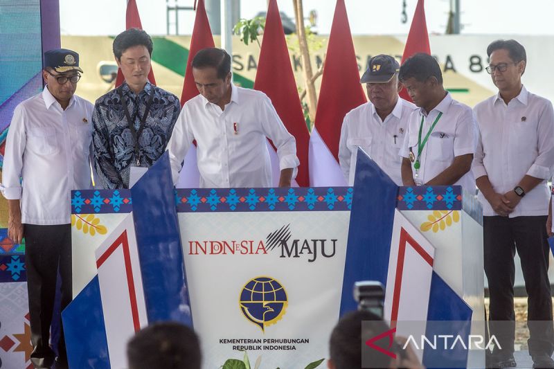 Presiden resmikan dua pelabuhan di Teluk Palu