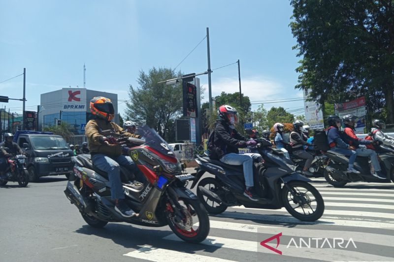 H-2 Lebaran pemudik masih padati Jalur Pantura wilayah Cirebon