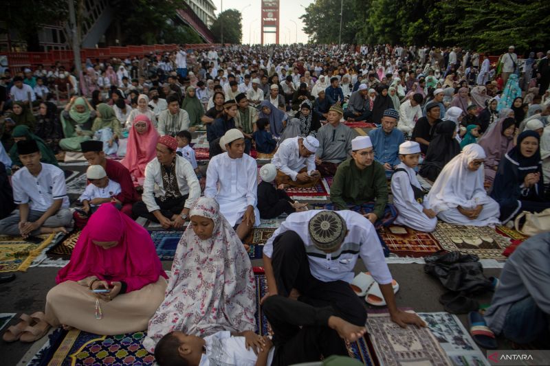 Shalat Idul Fitri di Palembang