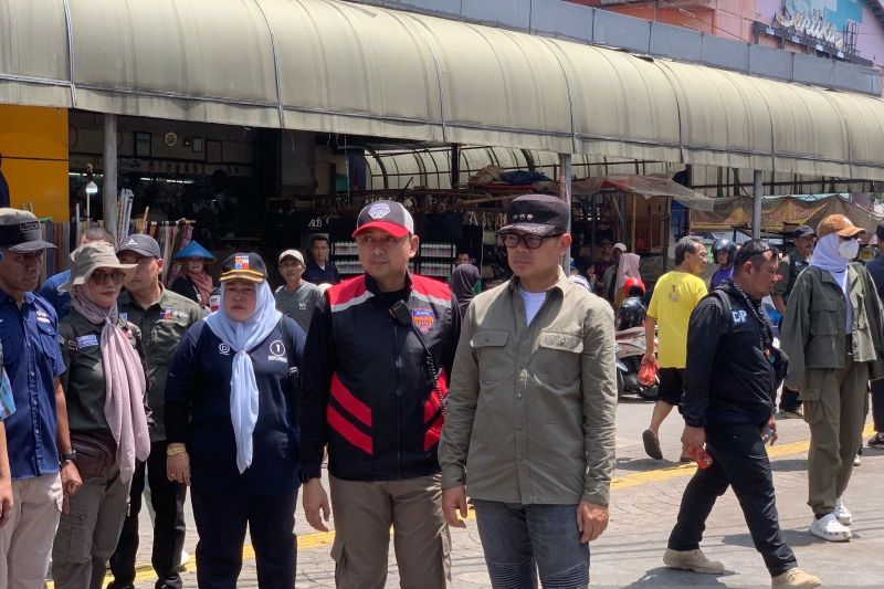 Pemkot Bogor relokasi PKL ke selasar Pasar Kebon Kembang