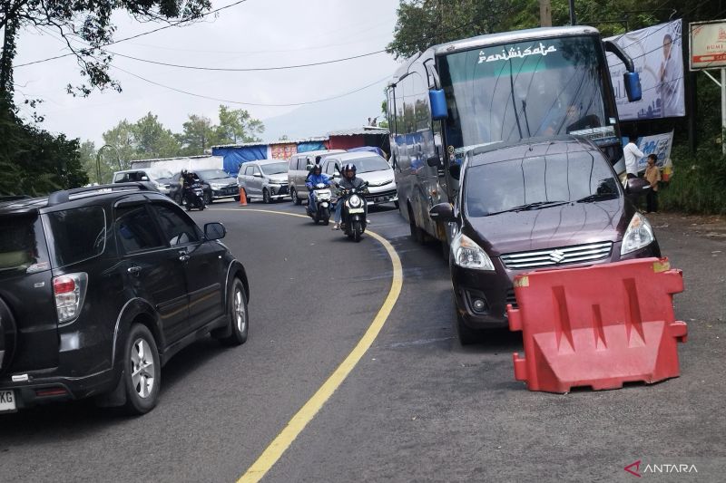 Rekayasa arus diberlakukan di Puncak Bogor hari terakhir cuti Lebaran