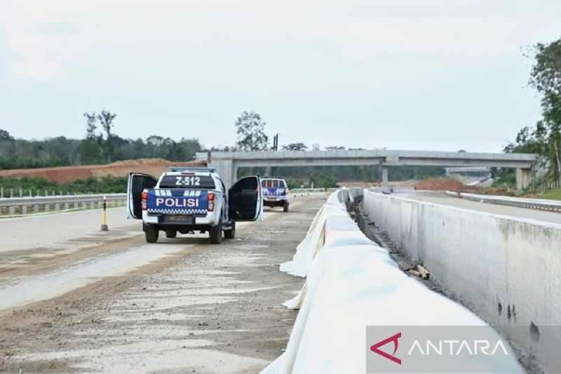 Menteri PUPR targetkan pembangunan Tol Palembang-Betung tuntas 2025